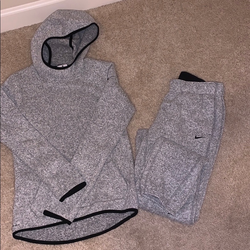 Nike Sweat Suit